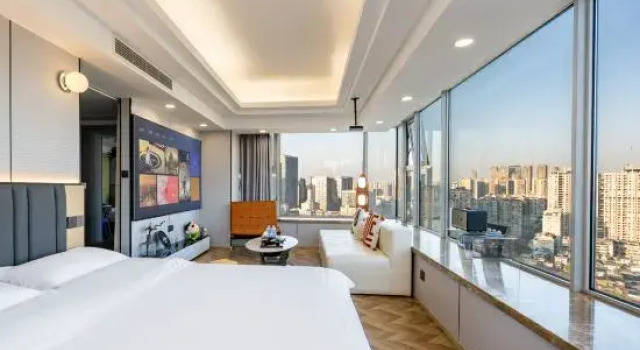 Двухместный люкс SPARK Kelly Full Suite Holiday Apartment (Chengdu Chunxi Road Taikooli Branch)