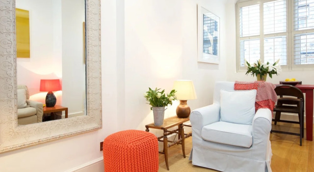 Апартаменты JOIVY English Retro 2BR Apt Near Battersea Park