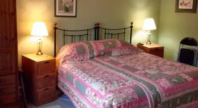 Frondderw Country House, Book Hotel Hoteller i Bala med parkering, Parkering