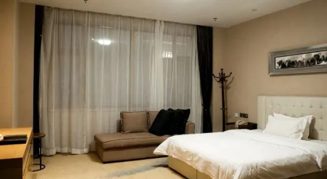 Люкс Business Wulanhaote Mengjia Hotel