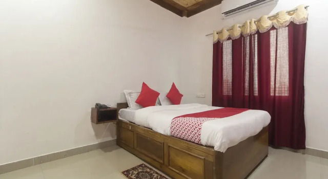 OYO 13754 Brindawan Hotel and Resorts, Prenota Hotel Siliguri West Bengal
