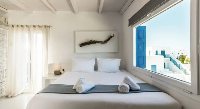 Perla Suites - Delmar Collection