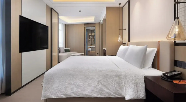 Номер Business Wanda Yi Wuhan