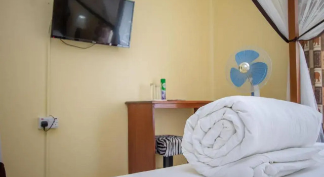 Camera doppia Standard con vista sulla piscina 2 Friends Guest House