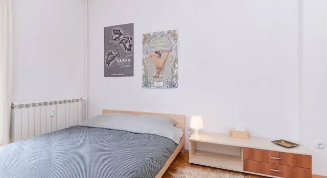 FM Deluxe 1-BDR Apartment - Artist's Place, Забронировать Апартаменты/квартира Апартаменты Софии, рядом с Королевский дворец, Апартаменты/квартира
