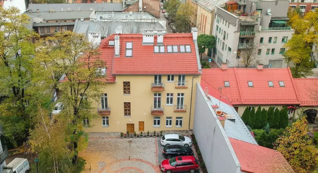 1898 Parkside Boutique Residence
