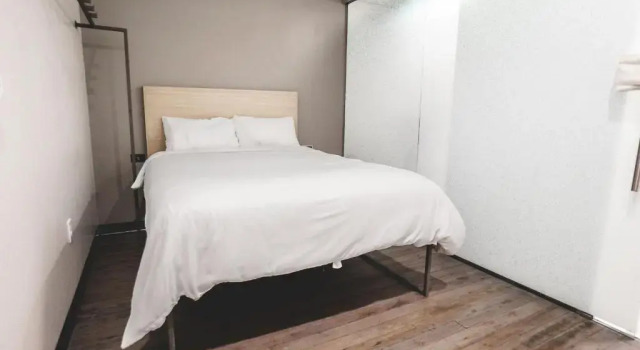 Двухместный номер Superior SOVA Micro-Room & Social Hotel