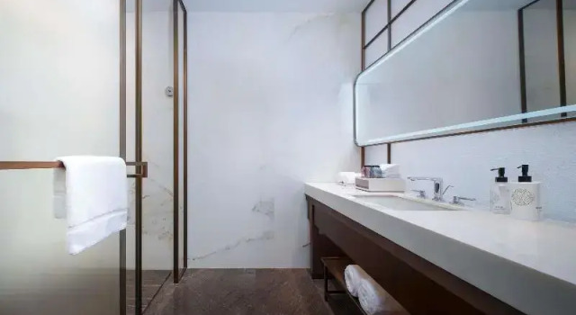 Шестиместный номер Superior Grand Mercure Hangzhou Qingshan Lake