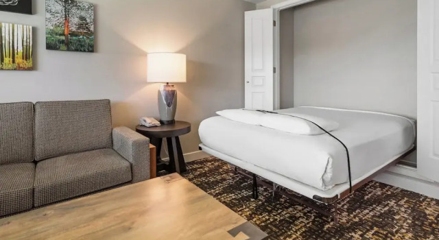 2 makuuhuonetta Standard huone parvekkeella WorldMark Arrow Point