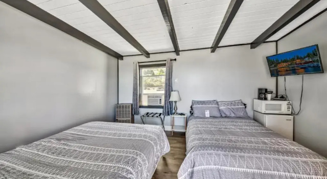 Семейный номер Standard The Historic West Walker Motel