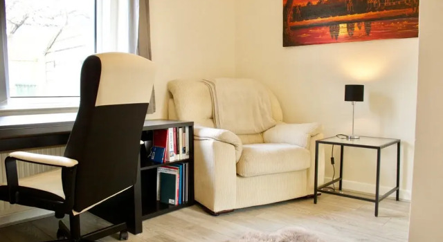 Ground Floor 2 Bedroom Flat, Забронировать Апартаменты/квартира Престонфилд Эдинбург, рядом с John McIntyre Conference Centre