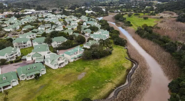 Апартаменты Eleven River Club