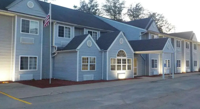 MJ Inn and Suites, Boek Hotel Hotels in Pennsylvania met parkeren, Parkeren