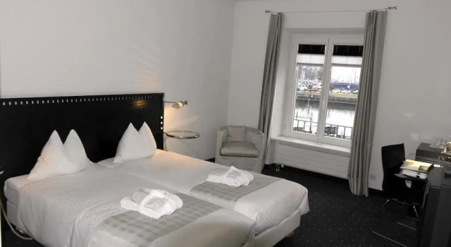 Hotel Schwanen, Забронировать Отель Rapperswil 