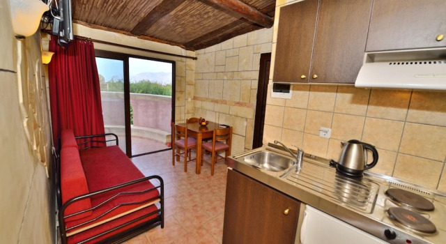 Семейные апартаменты с балконом Anemomili Village