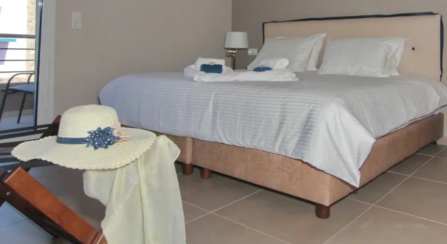 This 2 Bedroom Villa With its own Pool Perfect for a Vacation in Crete, Забронировать Вилла Отели East Crete 3 звезды, 3*