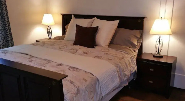 Modern Smart Townhouse Walk Downtown