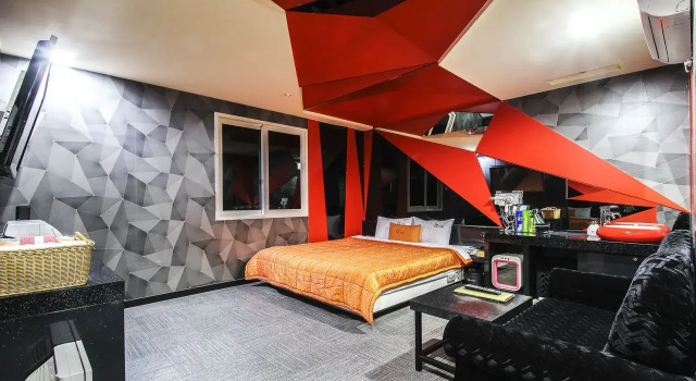 IS Motel