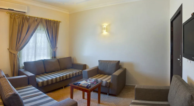 Люкс Al Farhan Hotel Hafer Al Baten