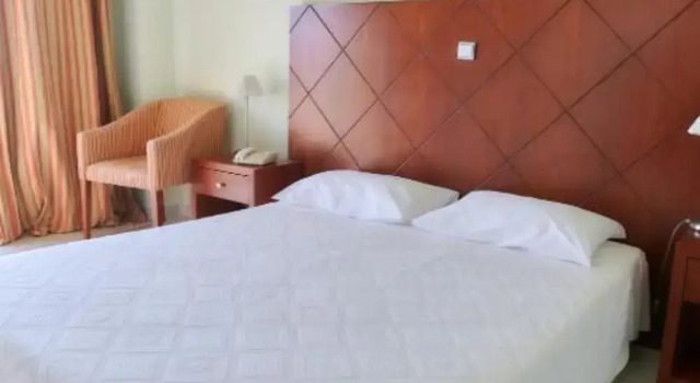 Nefeli Hotel