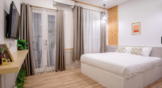 Люкс с балконом Isara Boutique Hotel and Cafe