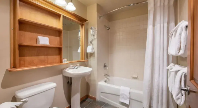 Номер Standard Family Ski Condo With Continental Divide View - Zephyr Mountain Lodge Value-rated 2508 3 Bedroom Condo
