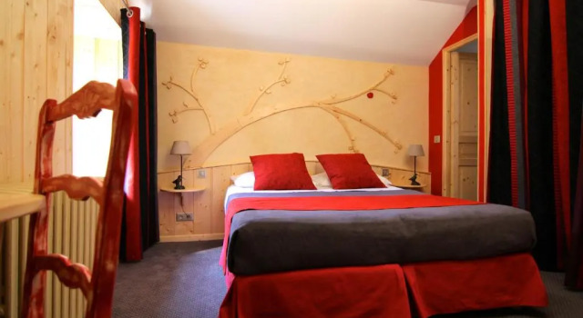 Двухместный номер Comfort Auberge Le Cabaliros