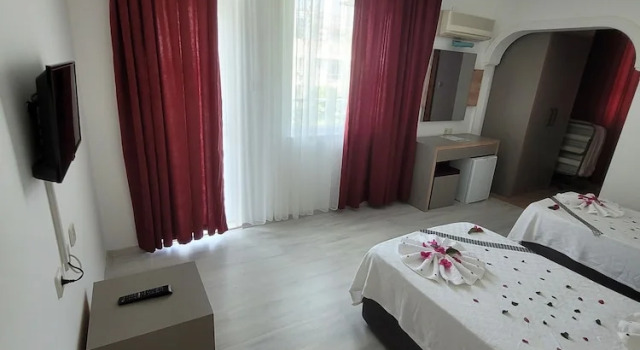 Двухместный номер Standard с балконом Vesta Hotel