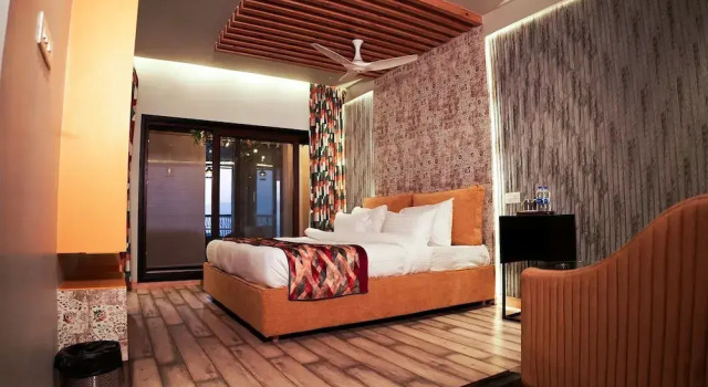 amã Stays & Trails Whispering Pines, Bhimtal, Забронировать Вилла Бхимтал штат Уттаракханд