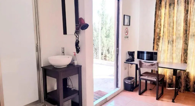 Suite amplia privada a 8 min del centro