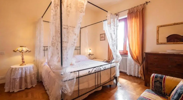 Полулюкс Holiday House Borgo Badia