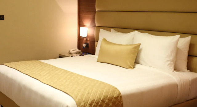 Udman Hotels and Resorts BY FERNS N PETALS, Забронировать Отель Отели Нью-Дели с парковкой, Парковка