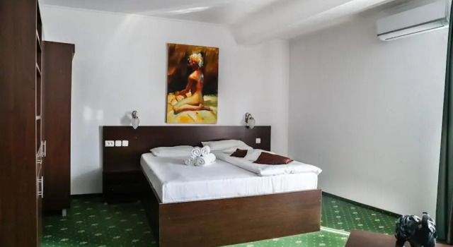 Люкс Hotel Pami