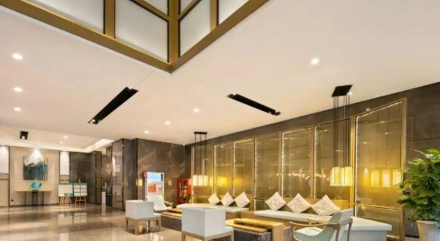 Hotel Luckyever (Haikou Nanhai Avenue), Book Hotel Hotels in Hainan with a Pool, Swimming Pool