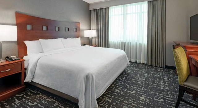 Двухместный номер Standard Embassy Suites by Hilton Saint Louis Saint Charles