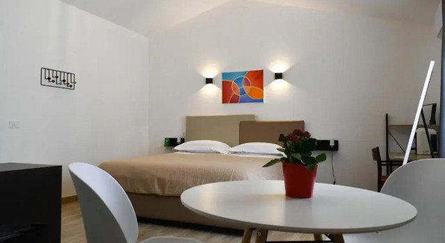 Полулюкс Zeta Rooms