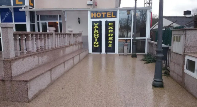 Hotel Valdoviño Express, 예약 호텔 발도비노 Altas Estuary
