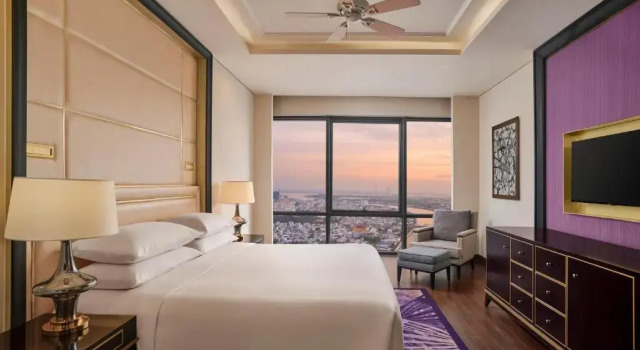 Двухместный номер Deluxe с красивым видом из окна Sheraton Can Tho