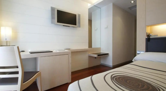 Одноместный номер Standard Hotel Mozart
