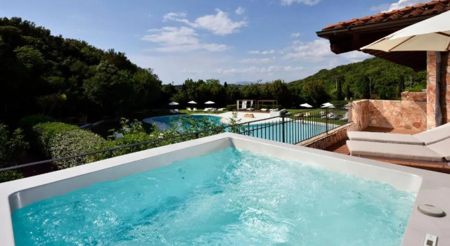 Полулюкс с видом на бассейн Argentario Lagoon Resort & Spa