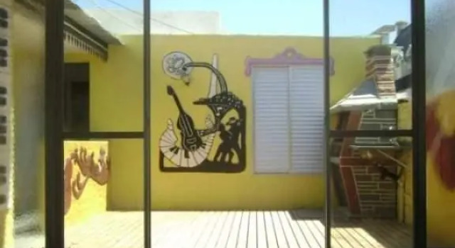Ayres Portenos Hostel