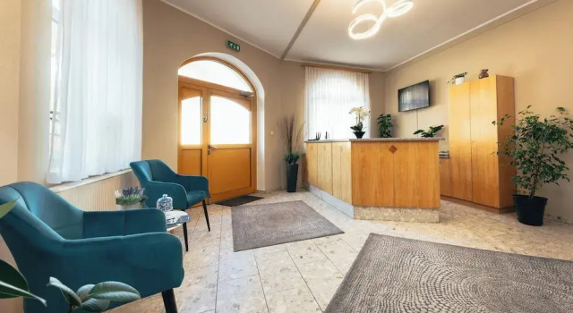 B&B Number 1, Book Bed and Breakfast Hoteller i Fuerstenfeld med morgenmad, Morgenmad