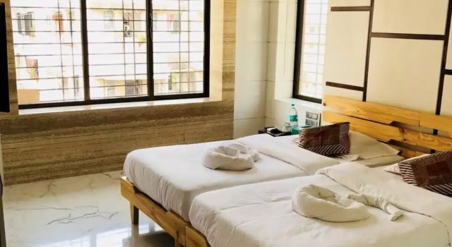 Luxury Stay Close To Worli Sea Face