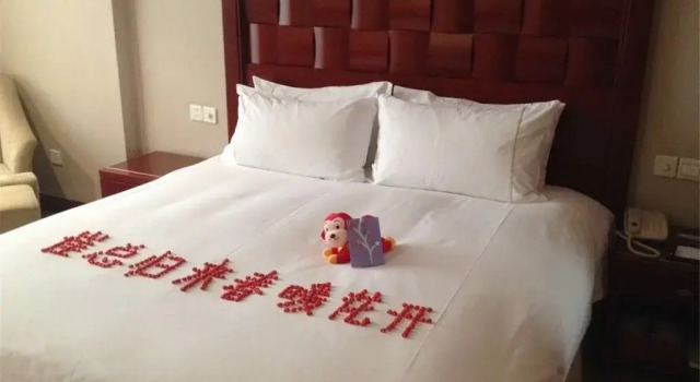 Imperial Court Hotel Gezhouba VIP Building, Varaa Hotelli Yichang Hubei