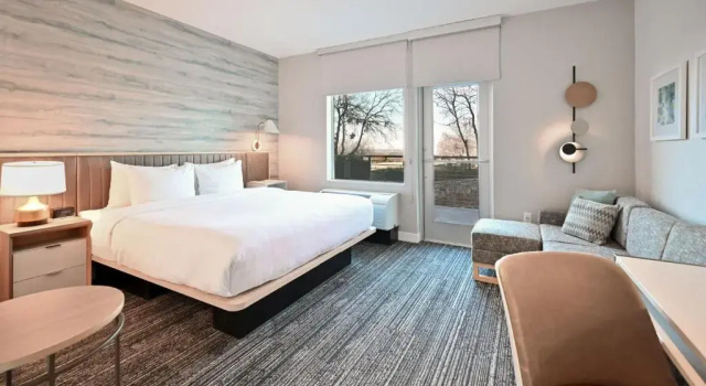 Номер Standard с балконом TownePlace Suites by Marriott Dallas Rockwall