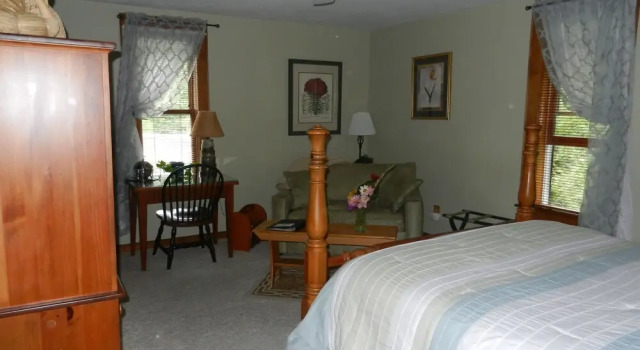 Lovill House Inn