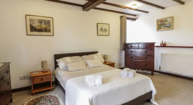 Brunnion Cottage