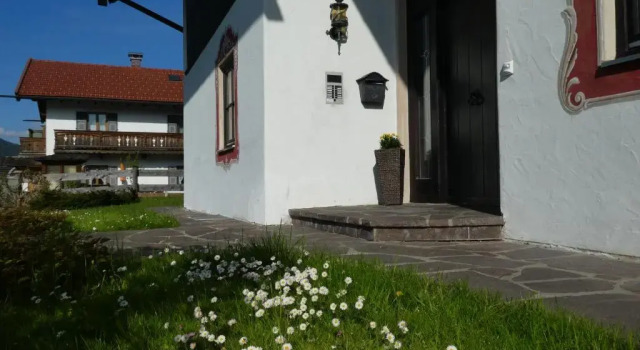 Апартаменты Haus am Kurpark "Ferienwohnung Straßer"
