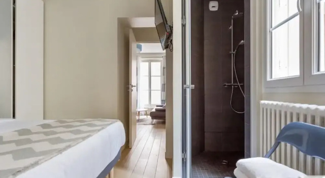 Apartment Quartier Latin Mouffetard, Забронировать Апартаменты/квартира Отели Парижа с парковкой, рядом с Galerie de Minéralogie et de Géologie, Парковка
