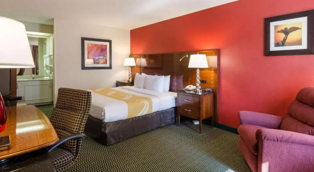Номер Standard Quality Inn Christiansburg - Blacksburg